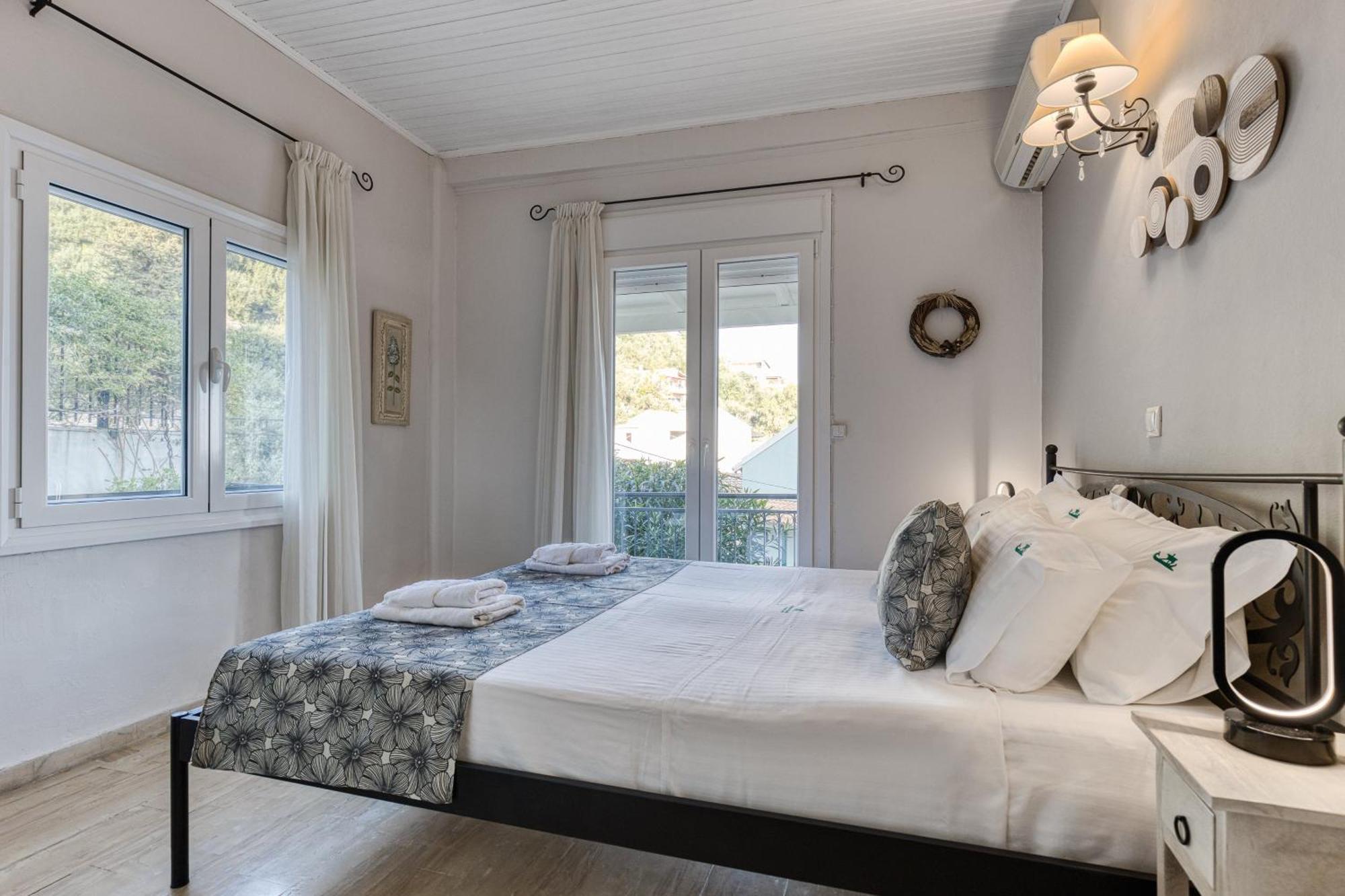 Villa Angeliki By Tsiolis Family Katávolos Buitenkant foto